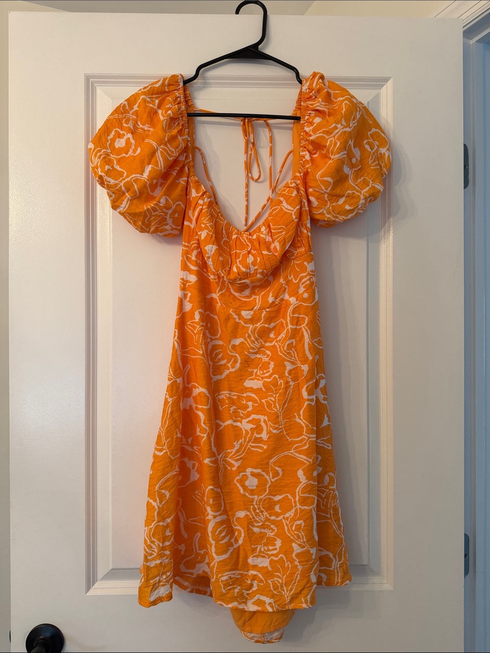 Astr The Label Orange and White Puff-Sleeve Mini Dress